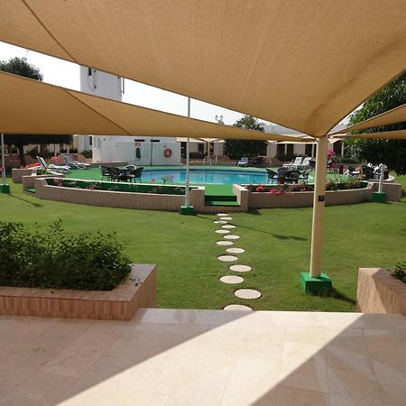 Al Wadi Hotel Сухар Экстерьер фото