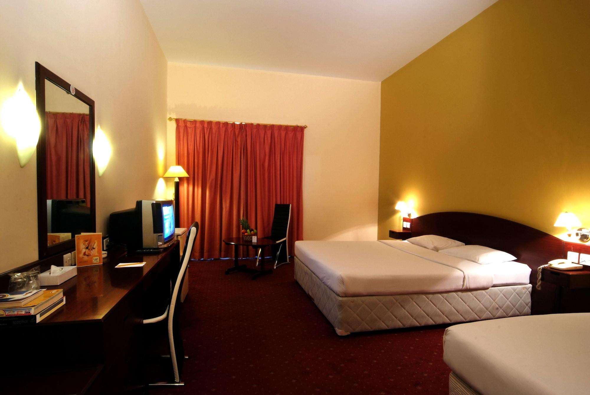 Al Wadi Hotel Сухар Экстерьер фото